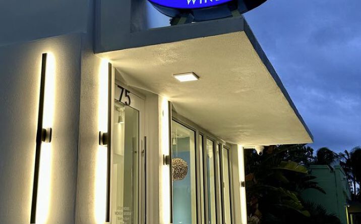 Pictures of Retail property located at 75 SE 4th Ave, Delray Beach, FL 33483 for sales - image #1