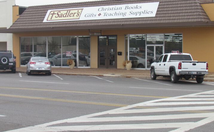 Pictures of Retail property located at 419 SW C Ave, Lawton, OK 73501 for sales - image #1
