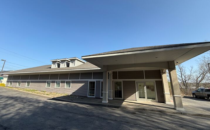 Pictures of Office property located at 127-29 Seeley Rd, Syracuse, NY 13224 for sales - image #1