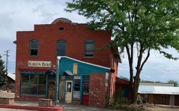 Pictures of Hospitality property located at 10 S Superior St, Cambridge, ID 83610 for sales - image #1