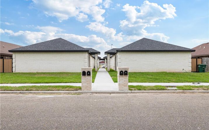 Pictures of Multifamily property located at 1204 Cornerstone Loop, Rio Grande City, TX 78582 for sales - image #1