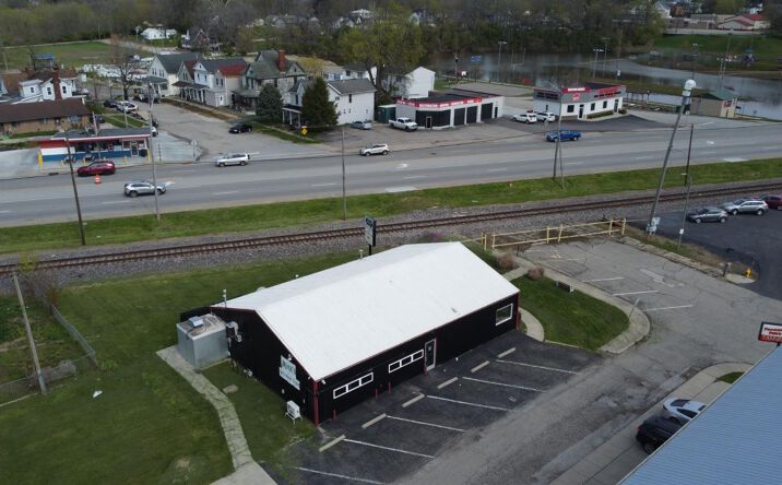 Pictures of Business for Sale, Retail property located at 311 Broadway St, Aurora, IN 47001 for sales - image #1