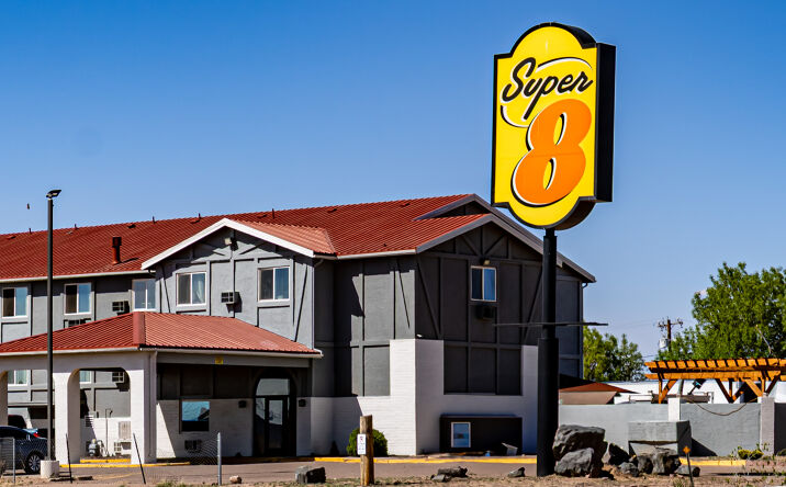 Pictures of Hospitality property located at 1989 Navajo Blvd, Holbrook, AZ 86025 for sales - image #1
