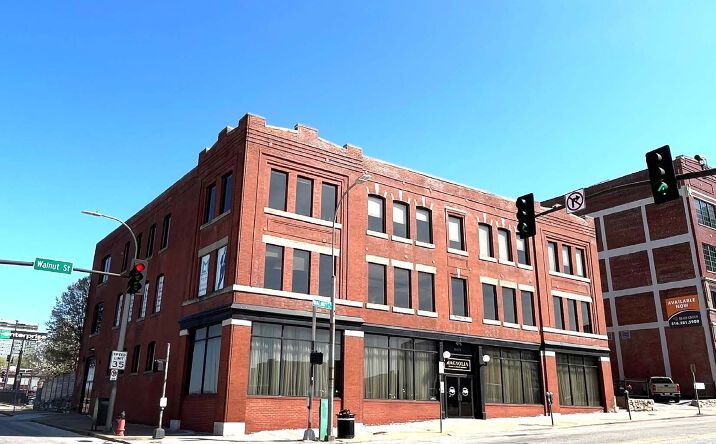Pictures of Office property located at 601 Walnut St, Kansas City, MO 64106 for sales - image #1