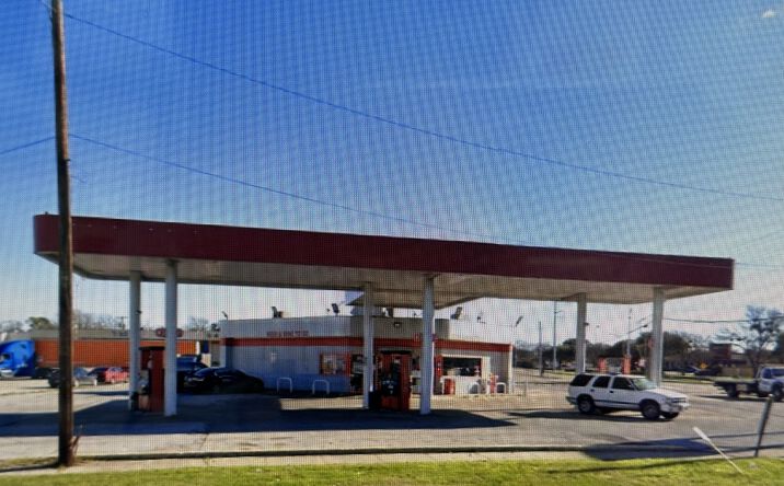 Pictures of Retail property located at 3130 N Buckner Blvd, Dallas, TX 75228 for sales - image #1