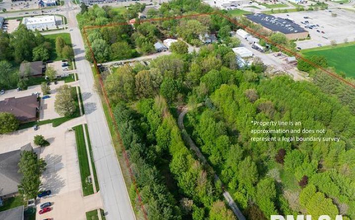 Pictures of Land property located at 4234 WABASH Avenue, Springfield, IL 62711 for sales - image #1