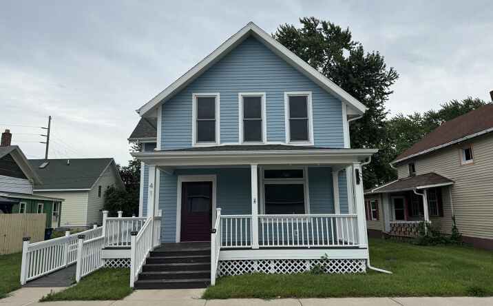 Pictures of Mixed Use, Office property located at 410 Wabash Street, Michigan City, IN 46360 for sales - image #1