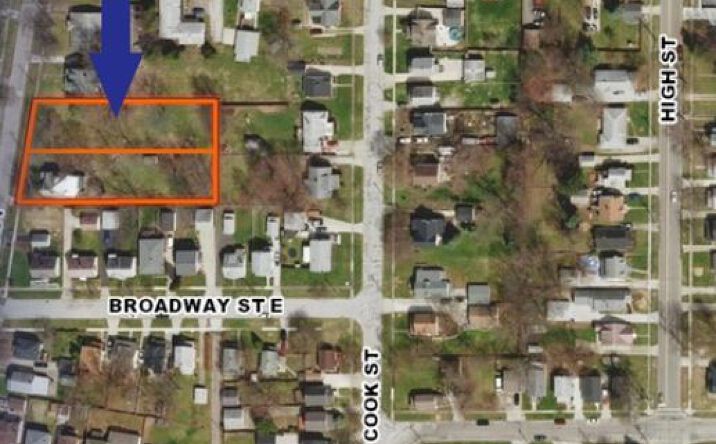 Pictures of Multifamily, Land property located at 2015 Germaine Street, Cuyahoga Falls, OH 44221 for comps - image #1