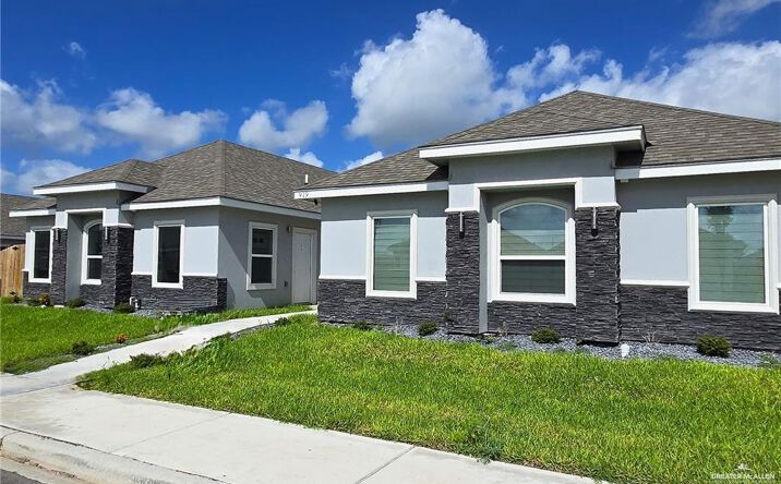 Pictures of Multifamily property located at 919 N Blair Avenue, Edinburg, TX 78541 for sales - image #1
