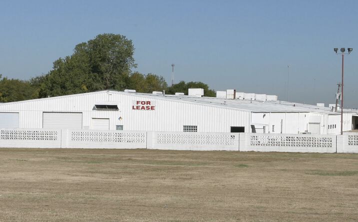 Pictures of Industrial property located at 2929 E Apache St, Tulsa, OK 74110 for sales - image #1