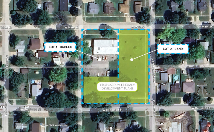 Pictures of Land property located at 710 W Main Street, Knoxville, IA 50138 for sales - image #1