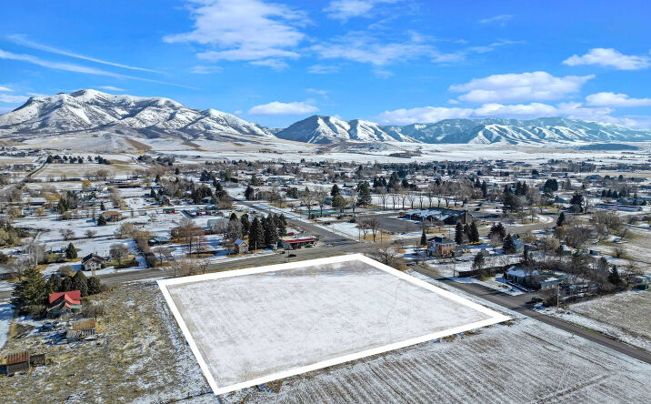 Pictures of Land property located at 8975 S 200 W, Paradise, UT 84328 for sales - image #1