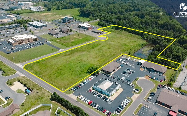 Pictures of Land property located at 2550 James Sanders Blvd, Paducah, KY 42001 for sales - image #1