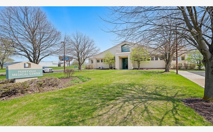 Pictures of Office property located at 1848 Daimler Rd, Rockford, IL 61112 for sales - image #1