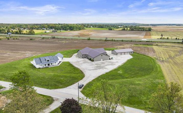 Pictures of Mixed Use property located at 11499 Nobles Chapel Road, Elberfeld, IN 47613 for sales - image #1