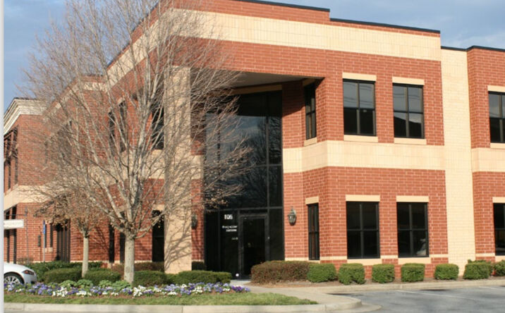 Pictures of Industrial, Office property located at 1880 W Oak Pkwy,, Marietta, GA 30062 for sales - image #1