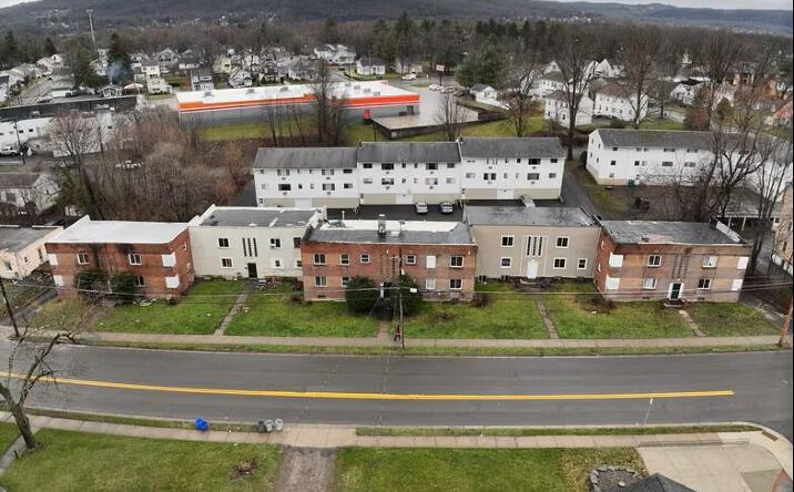 Pictures of Multifamily property located at 2700 North St, Endicott, NY 13760 for sales - image #1