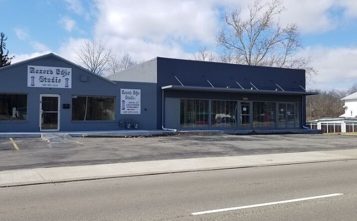 Pictures of Retail, Office, Industrial property located at 6897 N Dixie Dr, Dayton, OH 45414 for comps - image #1