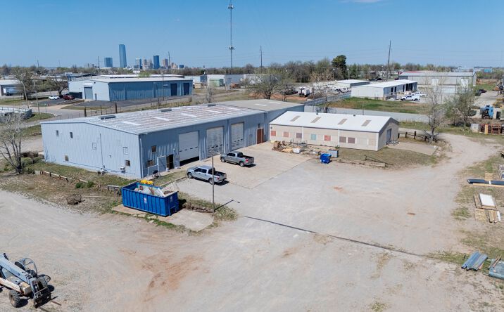 Pictures of Industrial property located at 1813 SE 25th St, Oklahoma City, OK 73129 for sales - image #1