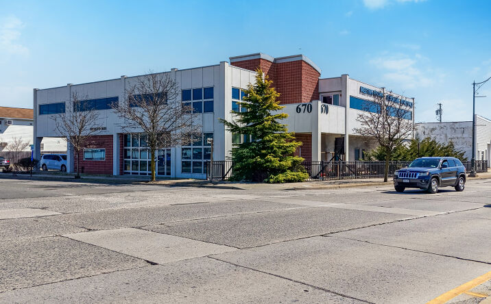 Pictures of Office property located at 670 Long Beach Blvd, Long Beach, NY 11561 for sales - image #1
