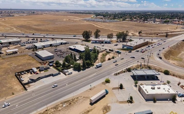 Pictures of Multifamily, Industrial property located at 1575 Olive Drive, Bakersfield, CA 93308 for sales - image #1