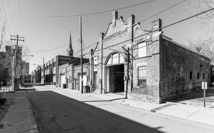 Pictures of Retail property located at 171 Saunier St, Lexington, KY 40507 for comps - image #1