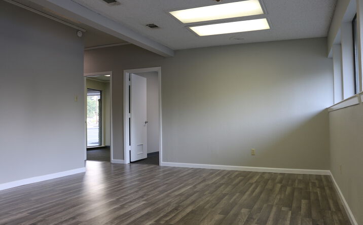 Pictures of Office property located at 5344 Alpha Rd, Dallas, TX 75240 for sales - image #1