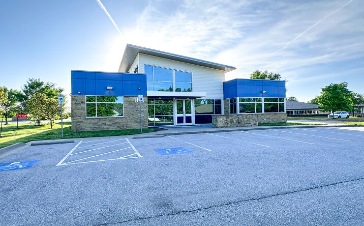 Pictures of Office property located at 1101 NE McClain Rd, Bentonville, AR 72712 for sales - image #1
