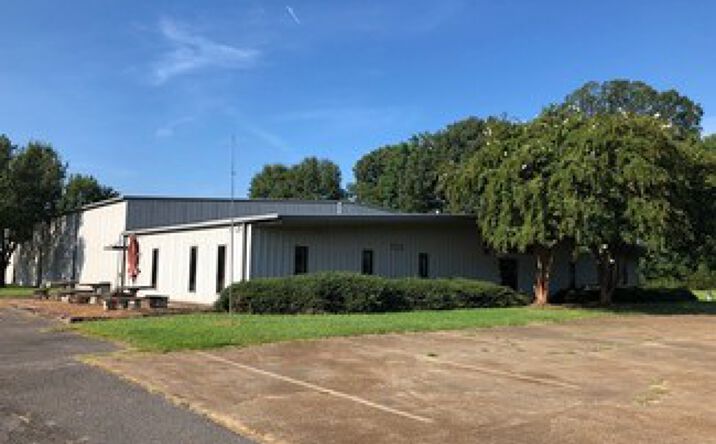 Pictures of Industrial property located at 120 Crown Dr, Batesville, MS 38606 for sales - image #1