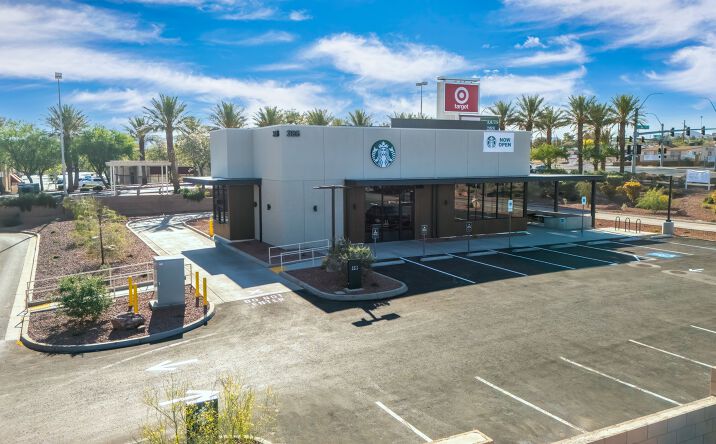 Pictures of Retail property located at 386 W Lake Mead Pkwy, Henderson, NV 89015 for sales - image #1