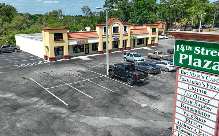 Pictures of Retail property located at 1007 NE 14th St, Ocala, FL 34470 for sales - image #1