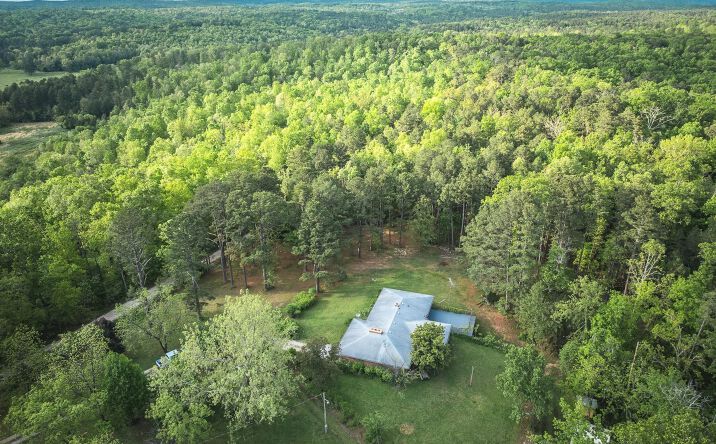 Pictures of Land property located at 8214 County Road 563, Winona, USA 65588 for sales - image #1