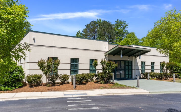 Pictures of Office, Retail property located at 791 4th Pl SW, Alabaster, AL 35007, 105 Frankfurt Cir, Birmingham, AL 35211, 1233 Pecan Ave, Gardendale, AL 35071, 4821 McAdory School Rd, McCalla, AL 35111, 430 Main St, Trussville, AL 35173 for sales - image #1