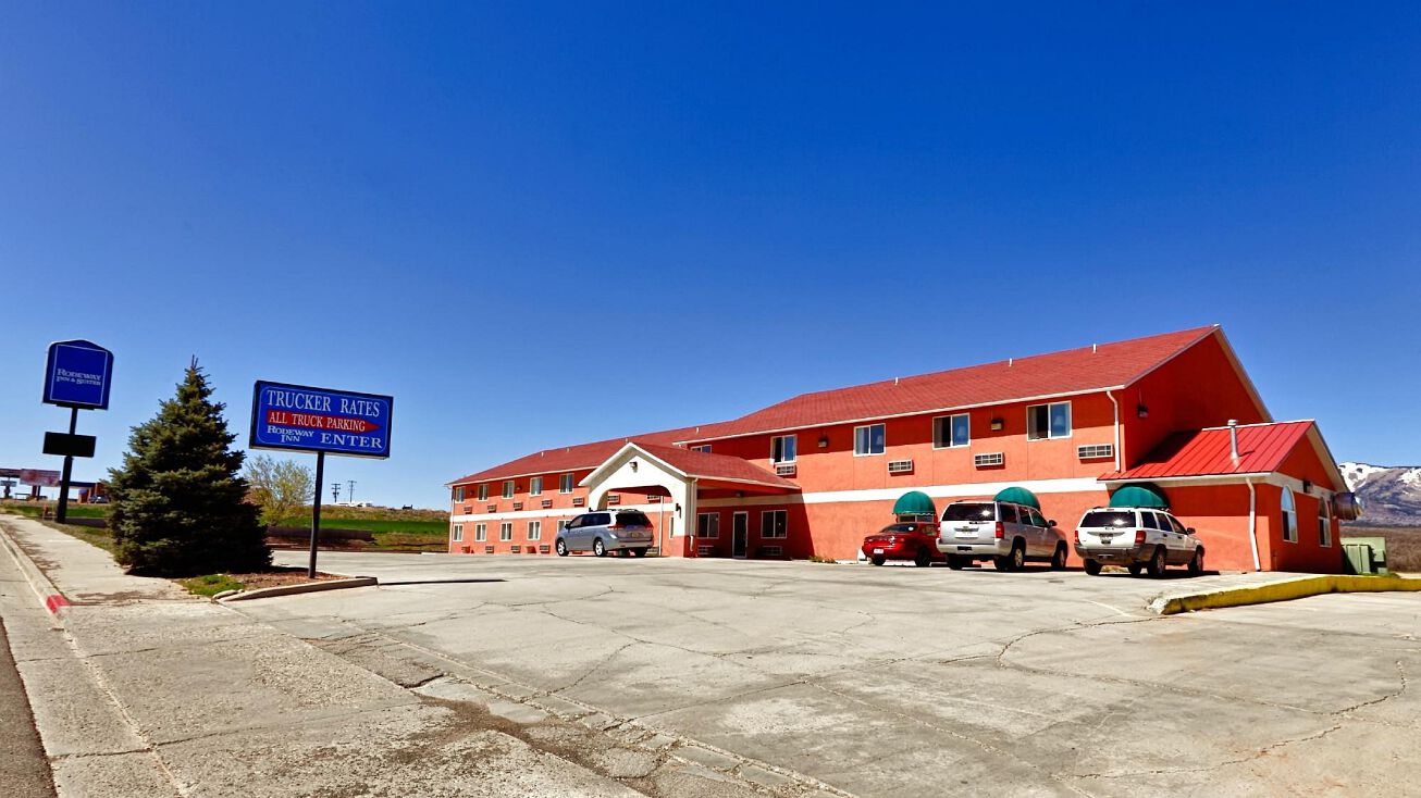 Pictures of Hospitality property located at 649 N Main St, Monticello, UT 84535 for sales - image #1