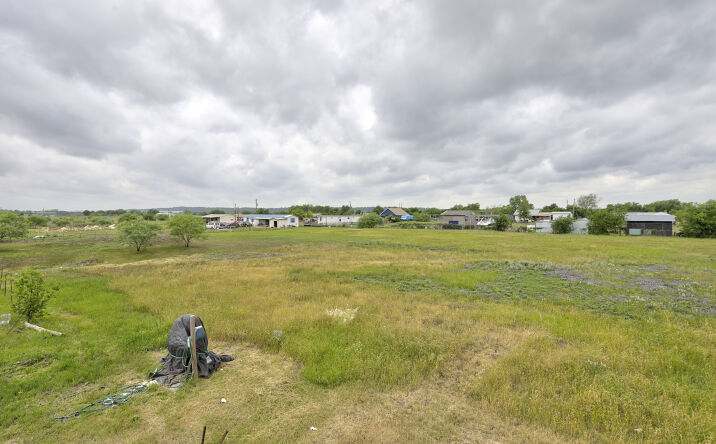 Pictures of Land, Mixed Use, Multifamily property located at 135 Wilbarger Bend Rd, Bastrop, TX 78602 for sales - image #1