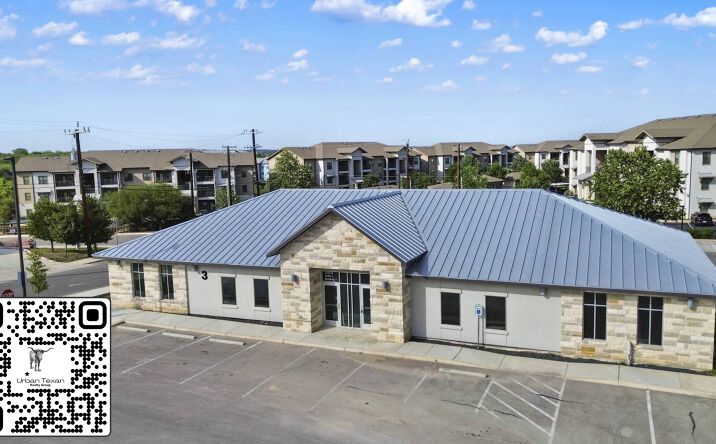 Pictures of Office property located at 7323 N Loop 1604 E, Live Oak, TX 78233 for sales - image #1