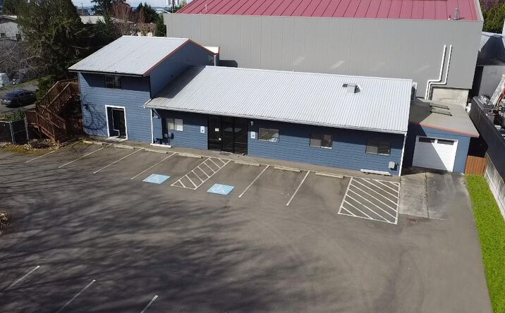 Pictures of Industrial, Office, Retail property located at 720 8th Ave, Kirkland, WA 98033 for sales - image #1