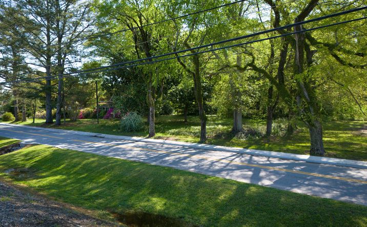 Pictures of Land property located at 174 SE Broad St, Fairburn, GA 30213 for sales - image #1