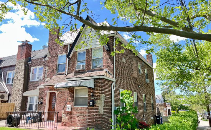 Pictures of Mixed Use property located at 29-02 Jordan St, Flushing, NY 11358 for sales - image #1