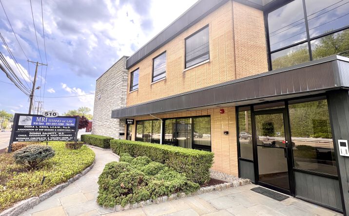 Pictures of Business for Sale property located at 510 Sylvan ave, Englewood Cliffs, NJ 07632 for sales - image #1