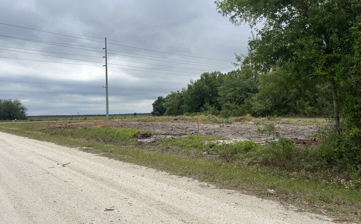 Pictures of Land property located at 1521 LAKE GROVES RD NW, LAKE PLACID, FL 33852 for sales - image #1