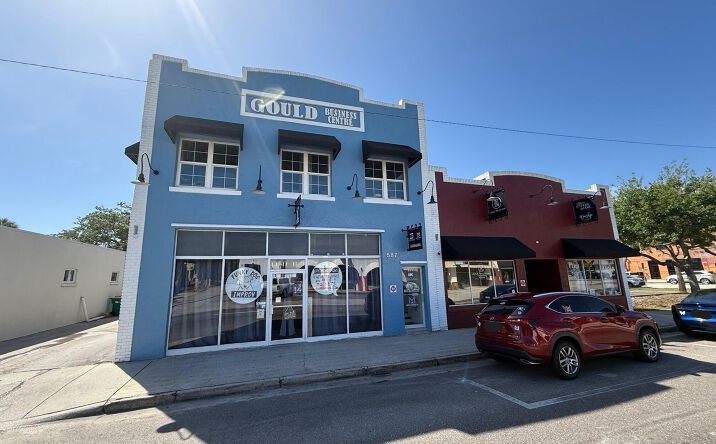Pictures of Mixed Use, Office, Retail property located at 587 W Eau Gallie Boulevard, Melbourne, FL 32935 for sales - image #1