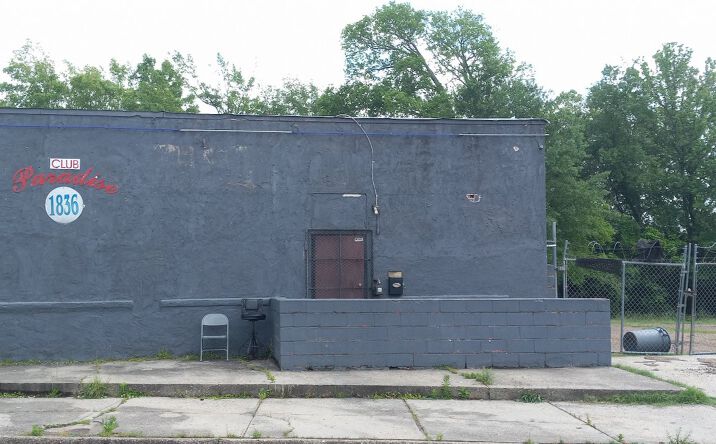 Pictures of Retail property located at 1836 N Mill St, Jackson, MS 39202 for sales - image #1