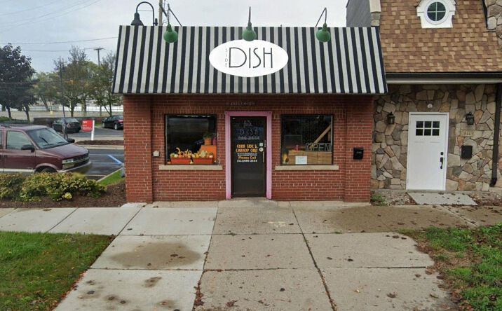 Pictures of Special Purpose property located at 18441 MACK AVE, GrossePointe, MI 48236 for sales - image #1