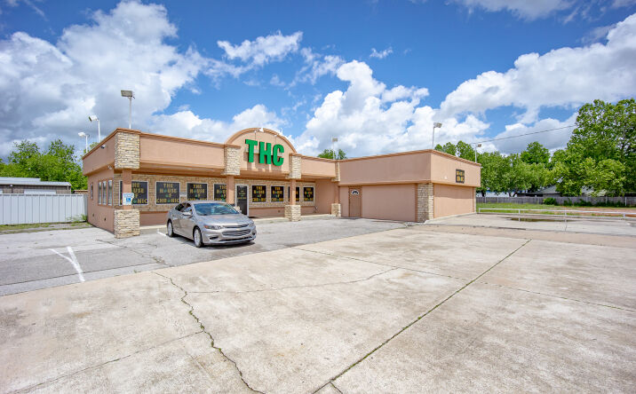 5121 SE 15TH ST Del City OK 73115-3901 APN: R150838950 | Crexi.com