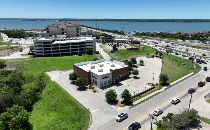 Pictures of Retail property located at 600 Horizon Rd, Rockwall, TX 75032 for sales - image #1