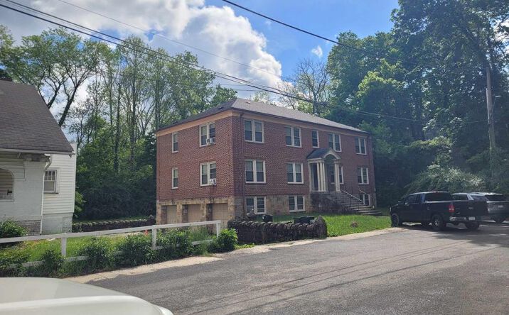 Pictures of Land property located at 1915 Vineyard Rd., Bluefield, WV 24701 for sales - image #1