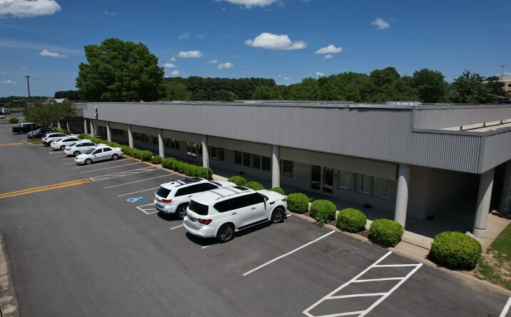 Pictures of Office property located at 11701 I-30, Little Rock, AR 72209 for sales - image #1