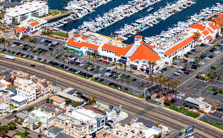 Pictures of Mixed Use, Retail property located at 16400 Pacific Coast Hwy, Huntington Beach, CA 92649 for sales - image #1
