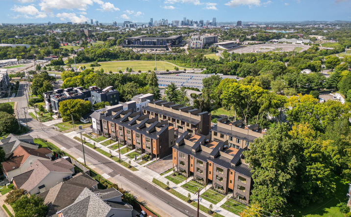 Pictures of Hospitality, Mixed Use, Multifamily property located at 542 Rosedale Ave, Nashville, TN 37211 for sales - image #1